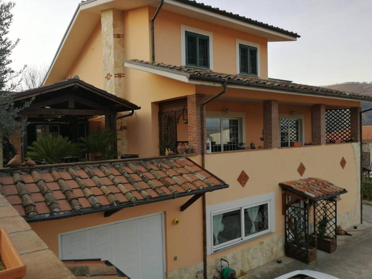 Bed and Breakfast Da Artu Cittaducale Екстер'єр фото